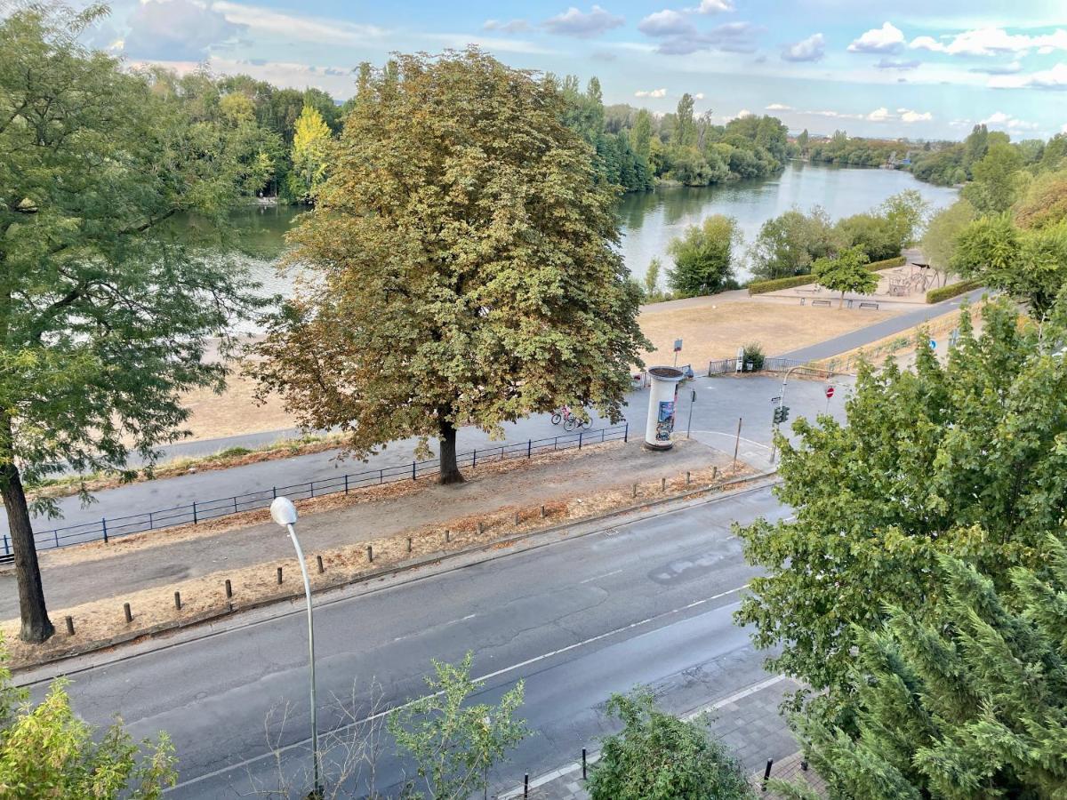 River Main I Taunus View I Workplace I Kitchen Offenbach am Main Buitenkant foto
